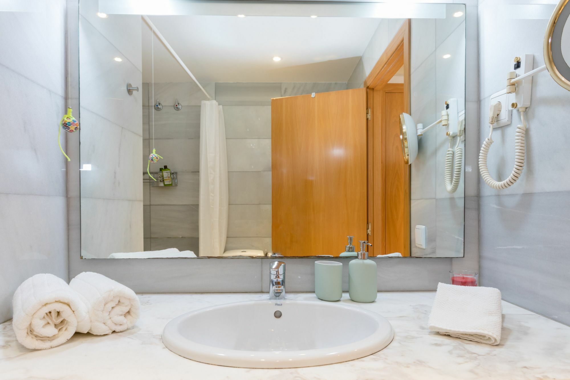 Unique Rentals - Stylish Seafront Duplex Барселона Экстерьер фото