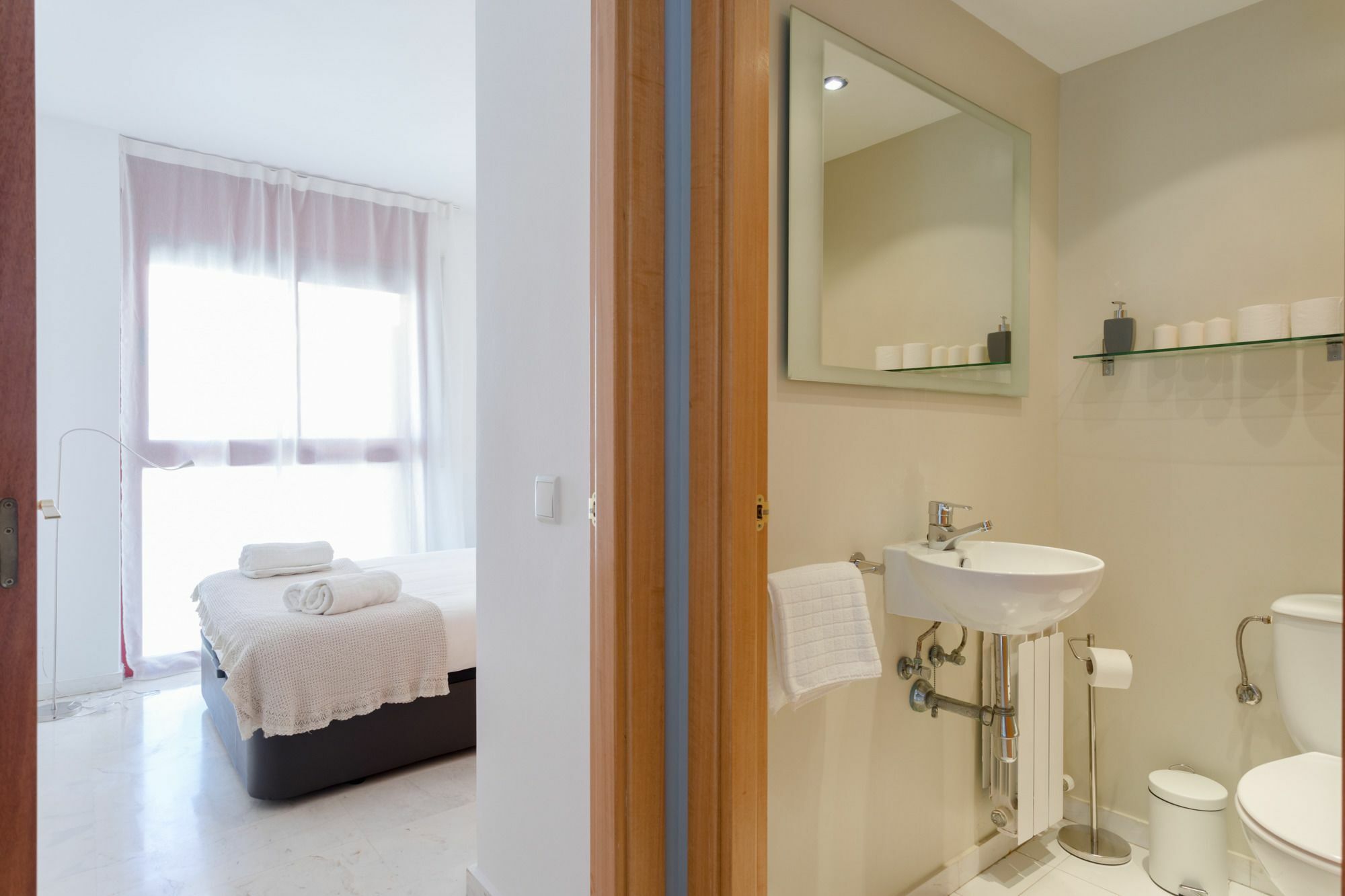 Unique Rentals - Stylish Seafront Duplex Барселона Экстерьер фото